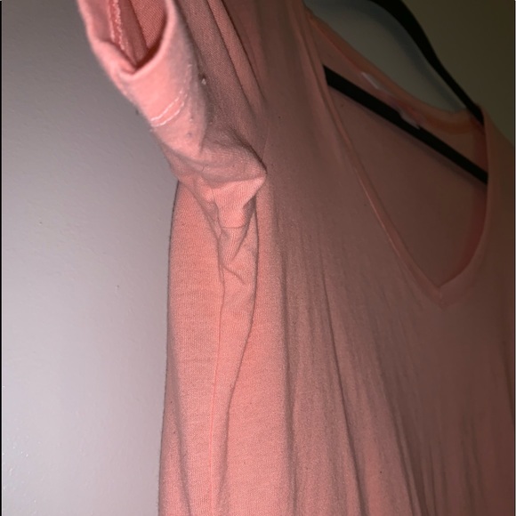 💗 VS CORAL PINK SHIRT 💗 - Picture 2 of 4